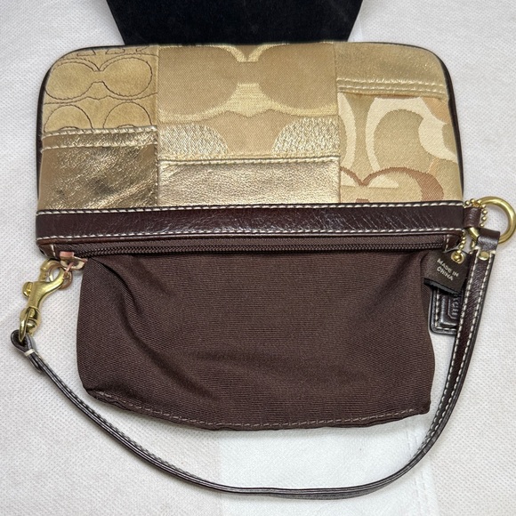Vintage Y2K Coach Patchwork Wristlet Metallic Brown Suede Brass Hardware Clean - Picture 11 of 13